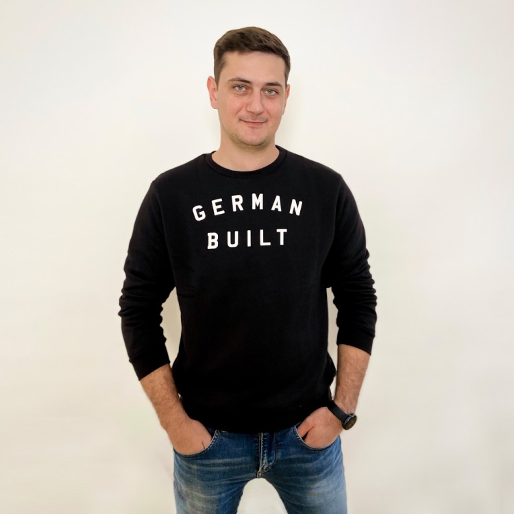 GERMAN BUILT CREWNECK - BLACK